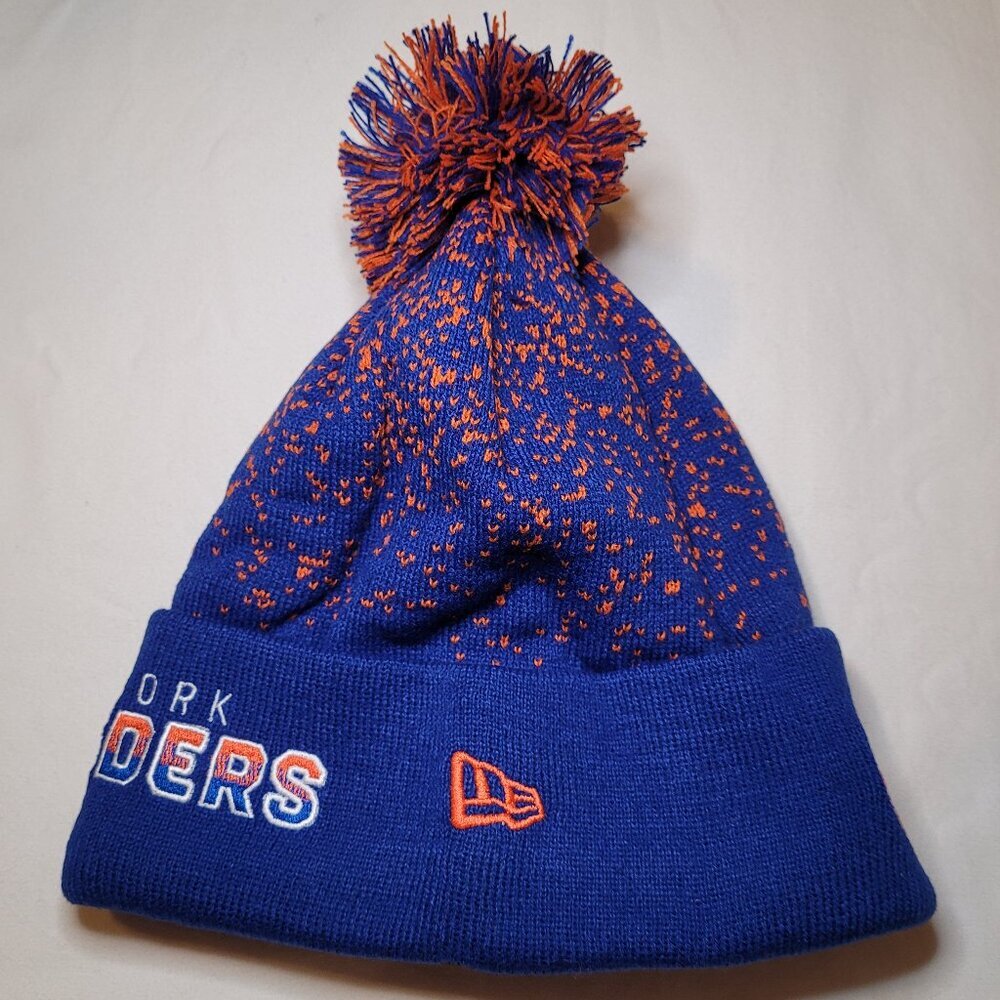 New York Islanders Beanie New Era Cuffed Knit Hat Pom NWT Hockey NHL - Picture 5 of 8